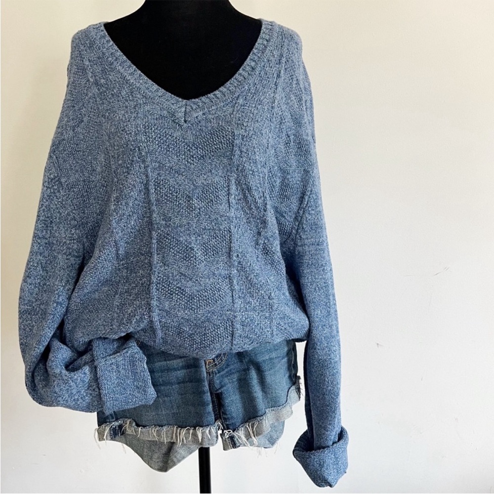 Nautica V-neck Cable Knit Long Sleeve Pullover Sweater in Blue